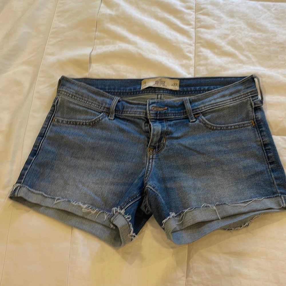 Hollister shorts size 5